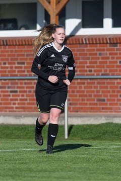 Bild 21 - Frauen TSV Vineta Audorg - SV Friesia 03 Riesum Lindholm : Ergebnis: 2:4